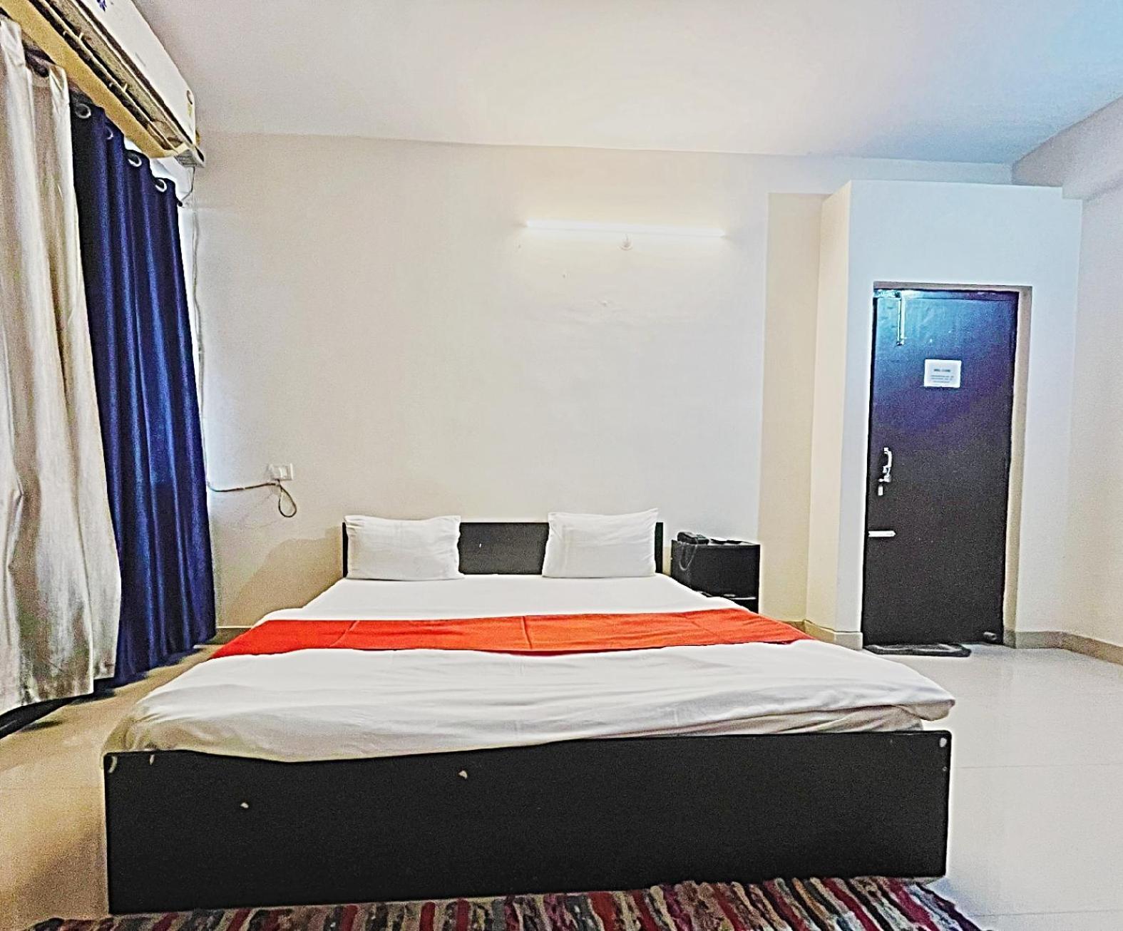 Double Room with Shared Bathroom,1597668614:JPEG